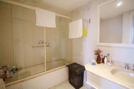 Apartamento para alugar com 35m², 1 quarto e 1 vagaBanheiro da Suíte