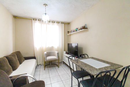 Sala de apartamento à venda com 2 quartos, 45m² em Jardim Redil, São Paulo