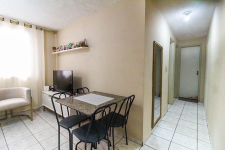 Sala de apartamento à venda com 2 quartos, 45m² em Jardim Redil, São Paulo