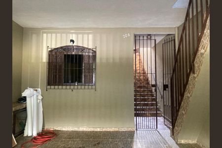 Casa à venda com 100m², 2 quartos e 2 vagas Casa à venda com 100m², 2 quartos e 2 vagasFoto 02