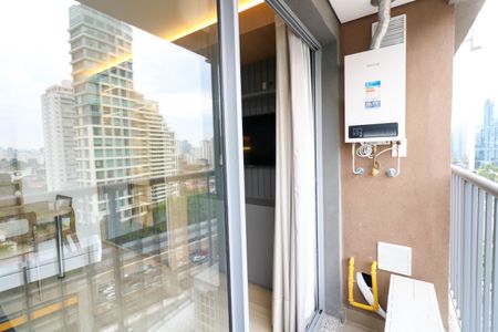 Varanda de kitnet/studio para alugar com 1 quarto, 25m² em Vila Cordeiro, São Paulo