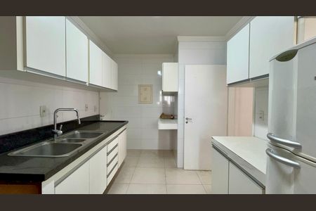Apartamento à venda com 105m², 3 quartos e 1 vagaCozinha