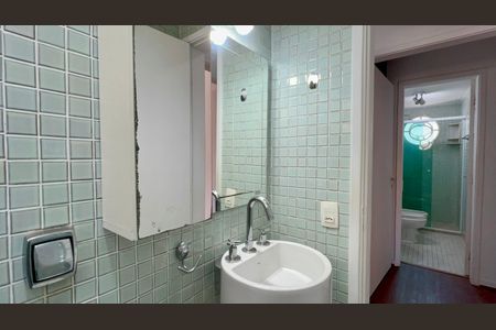 Apartamento à venda com 105m², 3 quartos e 1 vagaBanheiro