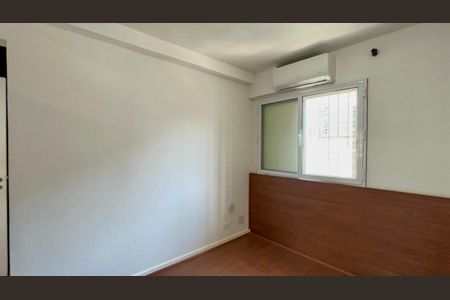 Apartamento à venda com 105m², 3 quartos e 1 vagaSuite