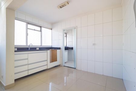 Apartamento para alugar com 55m², 2 quartos e 1 vagaCozinha