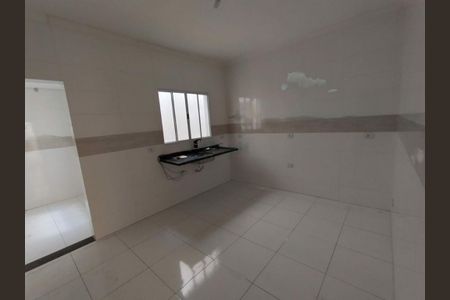 Casa à venda com 3 quartos, 300m² em Vila Granada, São Paulo