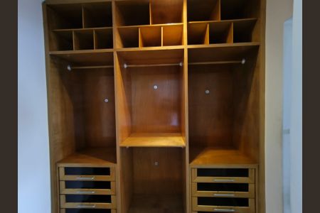 Casa à venda com 3 quartos, 125m² em Parque Erasmo Assunção, Santo André