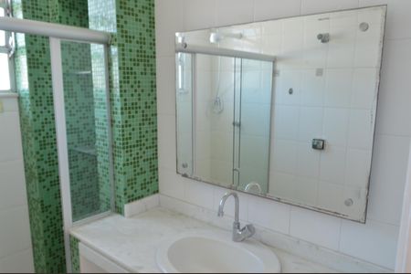 Apartamento à venda com 79m², 2 quartos e 1 vaga Apartamento à venda com 79m², 2 quartos e 1 vagaBanheiro Social