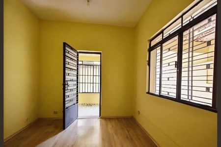 Casa à venda com 3 quartos, 300m² em Campo Belo, São Paulo