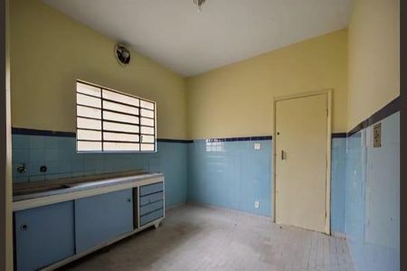 Casa à venda com 3 quartos, 300m² em Campo Belo, São Paulo