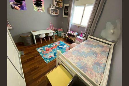 Casa à venda com 3 quartos, 245m² em Chácara Monte Alegre, São Paulo