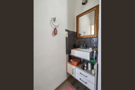 Apartamento à venda com 61m², 2 quartos e 1 vagaBanheiro Corredor