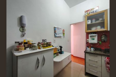 Apartamento à venda com 61m², 2 quartos e 1 vagaCozinha