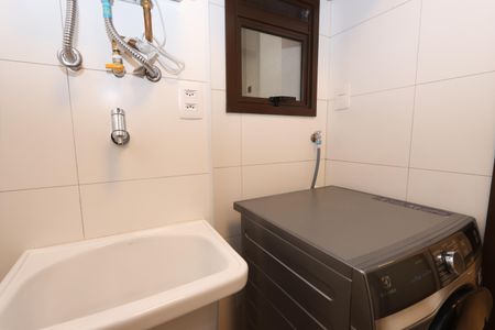 Apartamento à venda com 77m², 2 quartos e 2 vagasÁrea de Serviço
