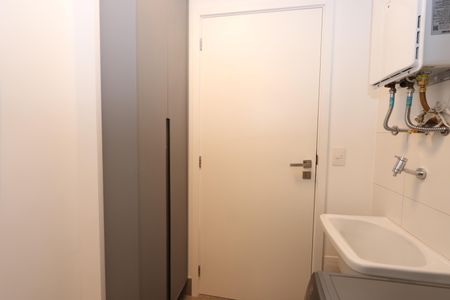 Apartamento à venda com 77m², 2 quartos e 2 vagasÁrea de Serviço