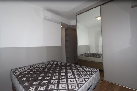 Apartamento à venda com 77m², 2 quartos e 2 vagasSuíte