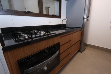 Apartamento à venda com 77m², 2 quartos e 2 vagasCozinha
