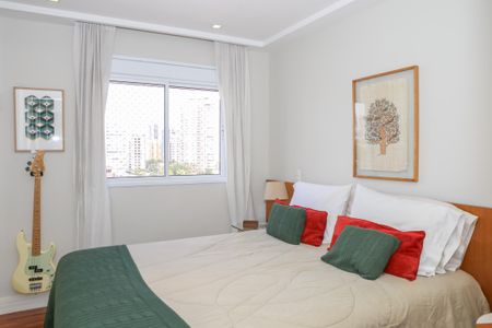 Apartamento à venda com 136m², 3 quartos e 3 vagasSuíte 1