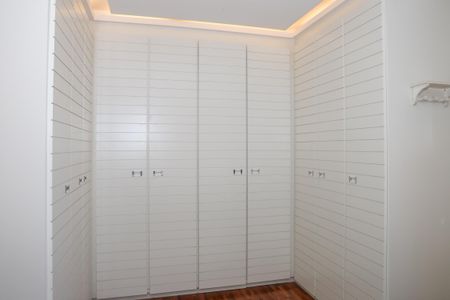 Apartamento à venda com 136m², 3 quartos e 3 vagasSuíte 1