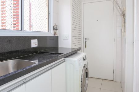 Apartamento à venda com 136m², 3 quartos e 3 vagasÁrea de Serviço