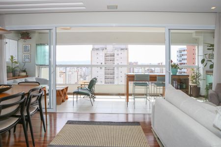 Sala de apartamento à venda com 3 quartos, 136m² em Pompeia, São Paulo