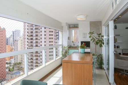 Apartamento à venda com 136m², 3 quartos e 3 vagasVaranda Gourmet