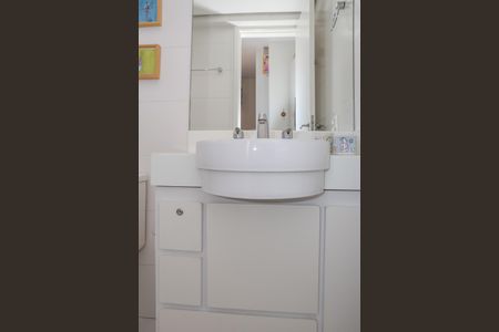 Apartamento à venda com 136m², 3 quartos e 3 vagasBanheiro da Suíte 2