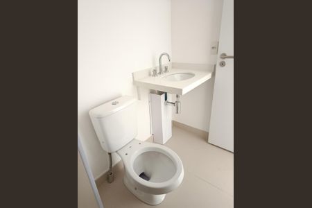 Banheiro Social de kitnet/studio à venda com 1 quarto, 24m² em Sumarezinho, São Paulo