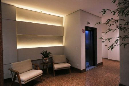 Apartamento para alugar com 200m², 3 quartos e 3 vagasHall