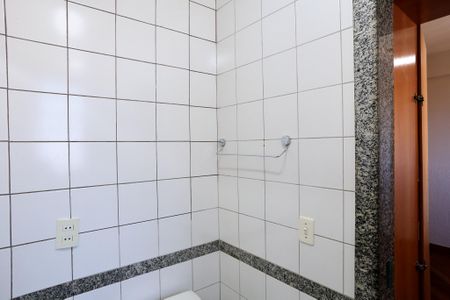 Apartamento para alugar com 200m², 3 quartos e 3 vagasBanheiro da Suíte