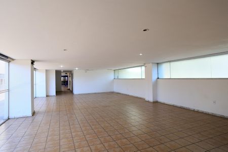 Apartamento para alugar com 200m², 3 quartos e 3 vagasÁrea comum - Salão de festas