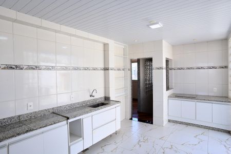 Apartamento para alugar com 200m², 3 quartos e 3 vagasCozinha  2
