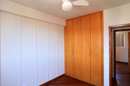 Apartamento para alugar com 200m², 3 quartos e 3 vagasQuarto 2