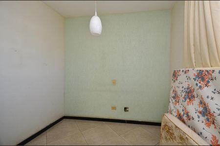 Casa à venda com 360m², 3 quartos e 4 vagas Casa à venda com 360m², 3 quartos e 4 vagasQuarto1