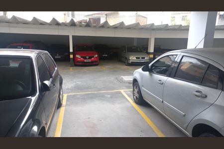 Apartamento à venda com 110m², 2 quartos e 1 vaga Apartamento à venda com 110m², 2 quartos e 1 vagaGaragem