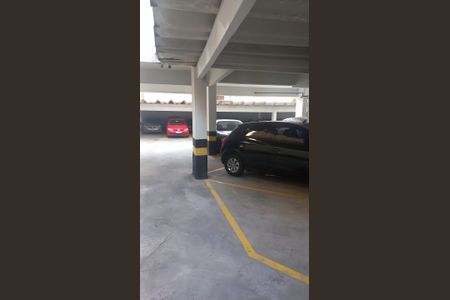 Apartamento à venda com 110m², 2 quartos e 1 vaga Apartamento à venda com 110m², 2 quartos e 1 vagaGaragem