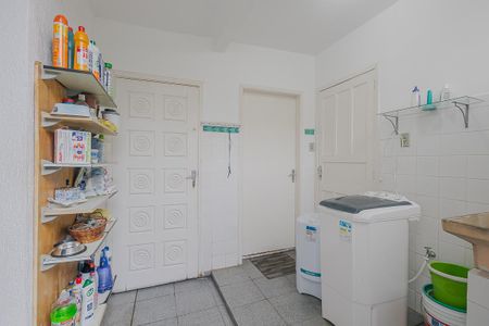 Casa à venda com 158m², 3 quartos e 2 vagasÁrea de Serviço