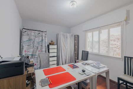 Casa à venda com 158m², 3 quartos e 2 vagasSuíte 1