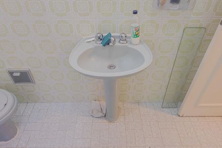 Casa à venda com 158m², 3 quartos e 2 vagasBanheiro da Suíte 1