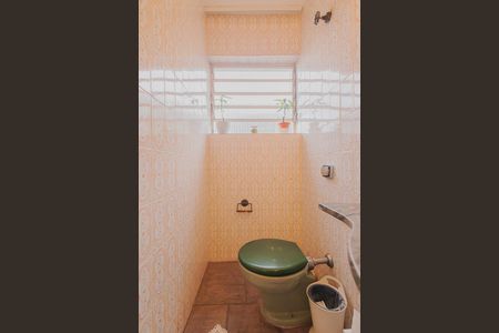 Casa à venda com 158m², 3 quartos e 2 vagasLavabo