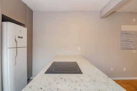 Apartamento à venda com 120m², 3 quartos e sem vaga Apartamento à venda com 120m², 3 quartos e sem vagaCozinha