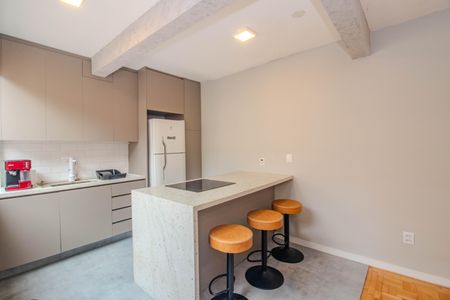 Apartamento à venda com 120m², 3 quartos e sem vaga Apartamento à venda com 120m², 3 quartos e sem vagaCozinha