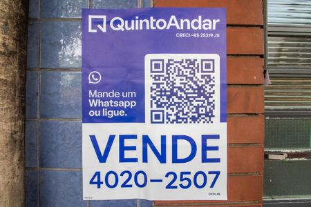 Apartamento à venda com 120m², 3 quartos e sem vaga Apartamento à venda com 120m², 3 quartos e sem vagaPlaca