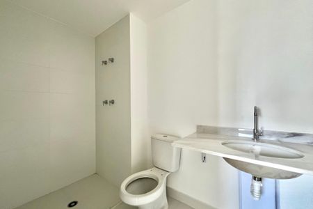 Apartamento à venda com 35m², 1 quarto e sem vaga Apartamento à venda com 35m², 1 quarto e sem vagaBanheiro da Suíte