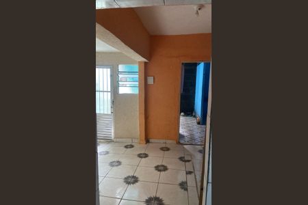 Casa à venda com 4 quartos, 140m² em Jardim das Camelias, São Paulo