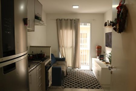 Sala/Cozinha de apartamento à venda com 2 quartos, 34m² em Barra Funda, São Paulo