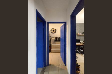 Casa à venda com 165m², 3 quartos e 1 vaga Casa à venda com 165m², 3 quartos e 1 vagaCorredor