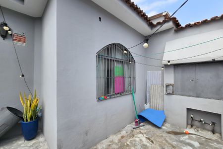 Casa à venda com 165m², 3 quartos e 1 vaga Casa à venda com 165m², 3 quartos e 1 vagaÁrea Externa