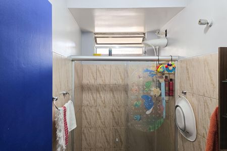 Casa à venda com 165m², 3 quartos e 1 vaga Casa à venda com 165m², 3 quartos e 1 vagaBanheiro da Suíte 2