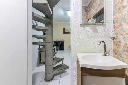 Casa à venda com 134m², 2 quartos e 1 vaga Casa à venda com 134m², 2 quartos e 1 vagaBanheiro 2